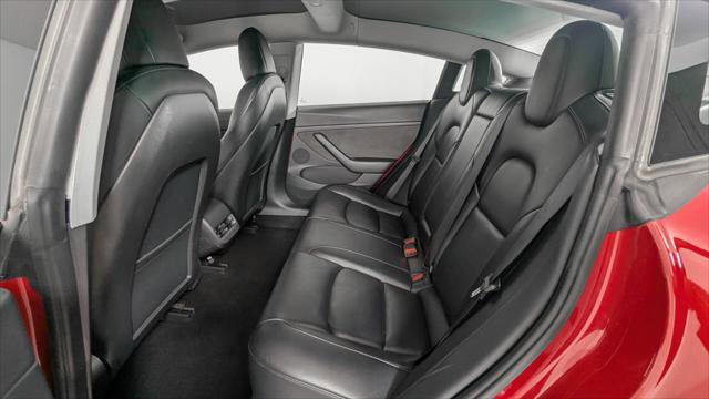 Used 2022 Tesla Model 3 Long Range AWD/4WD image 16