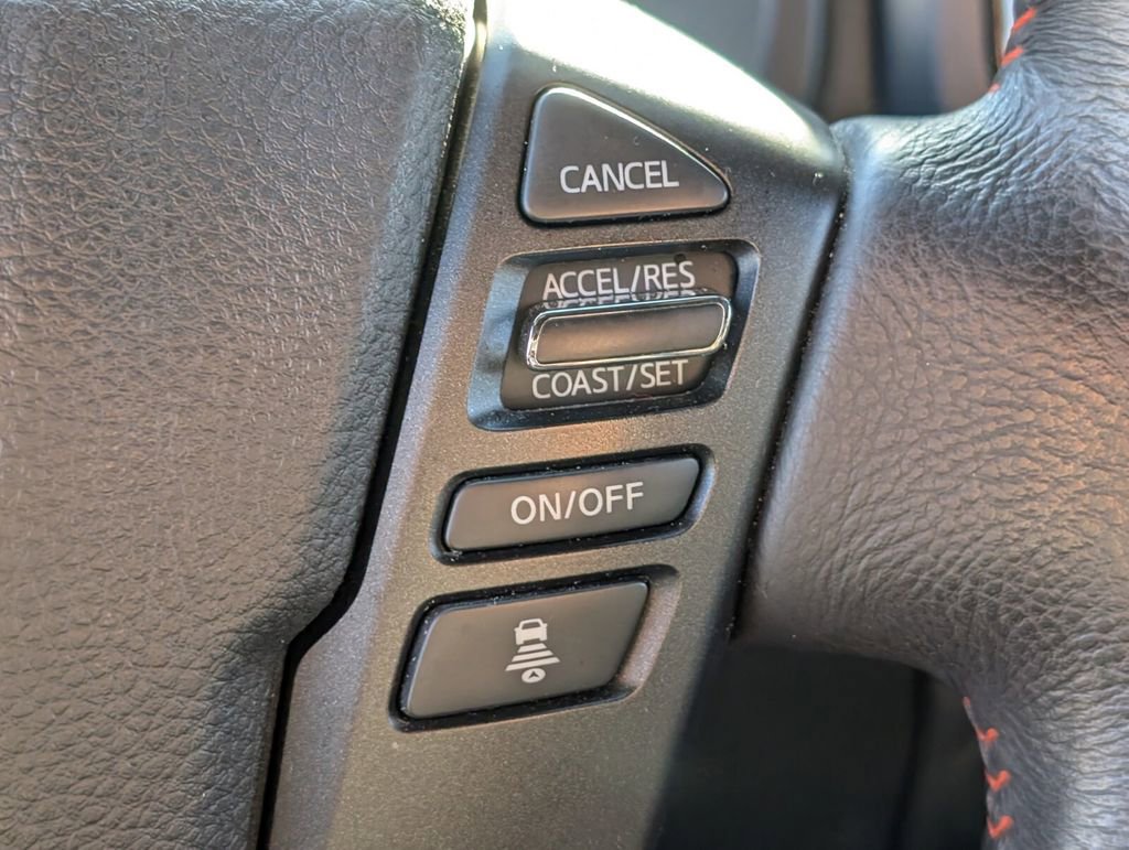 Used 2024 Nissan Titan PRO-4X w/ Pro-4x Convenience Package image 26