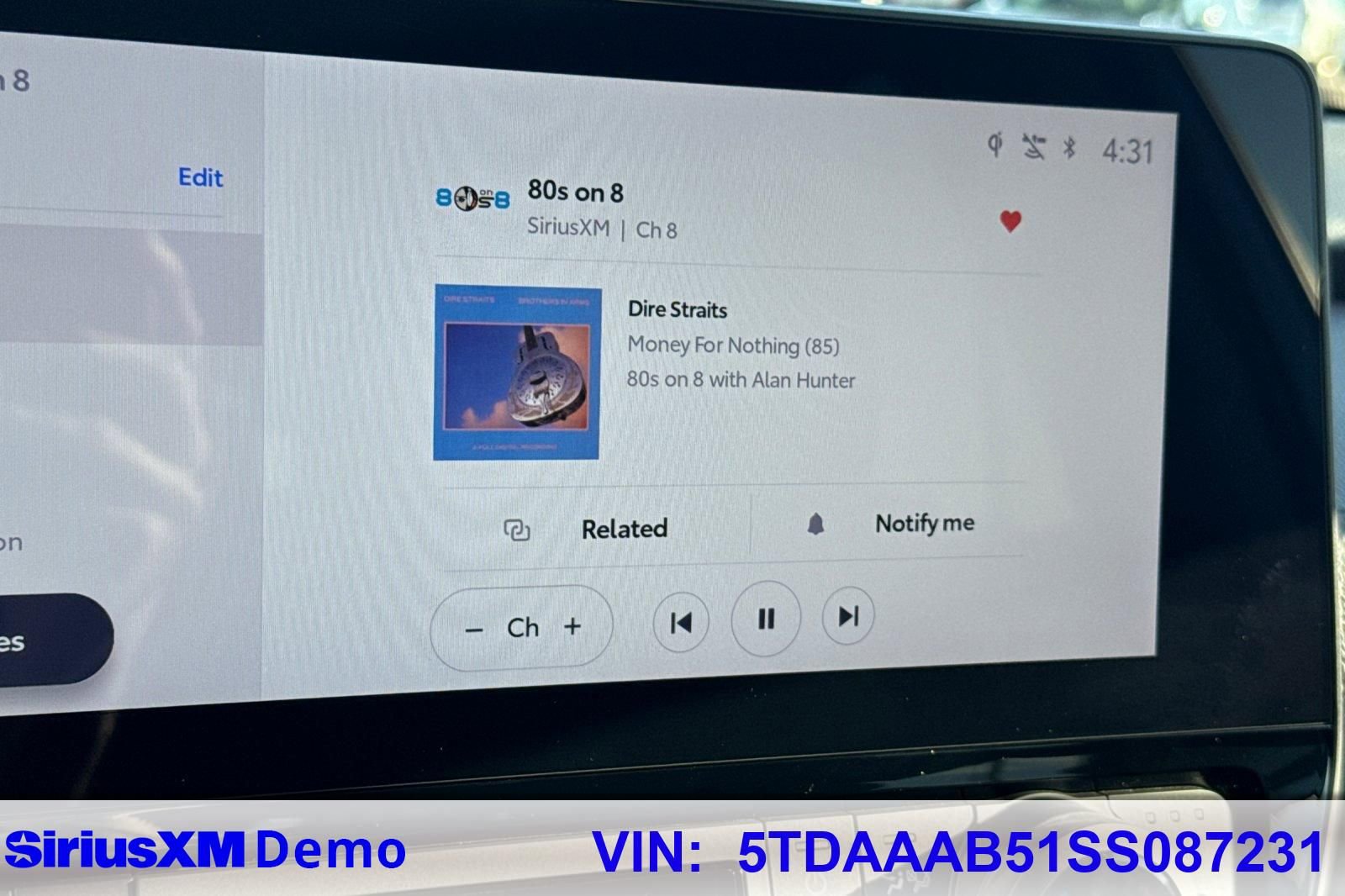 Certified 2025 Toyota Grand Highlander AWD image 37