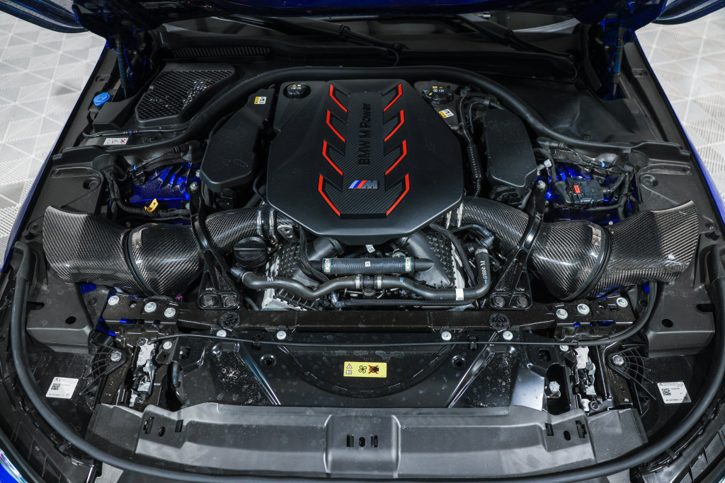 Used 2026 BMW M5 w/ Executive Package AWD/4WD image 41