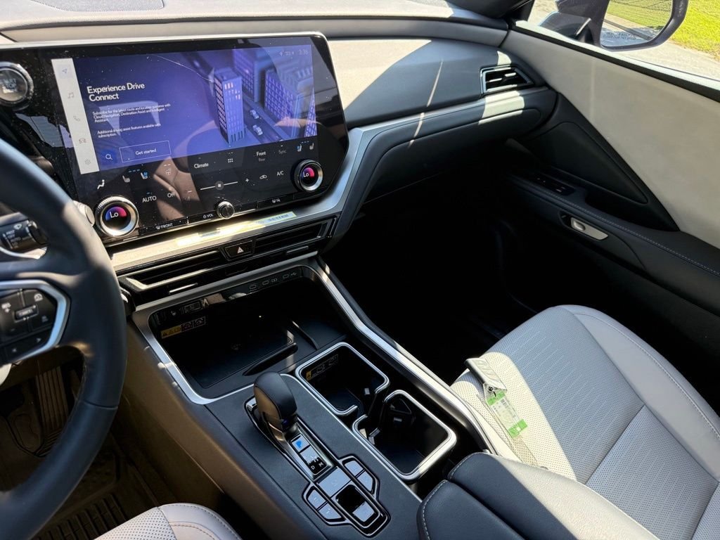 Certified 2025 Lexus TX 350 AWD image 36