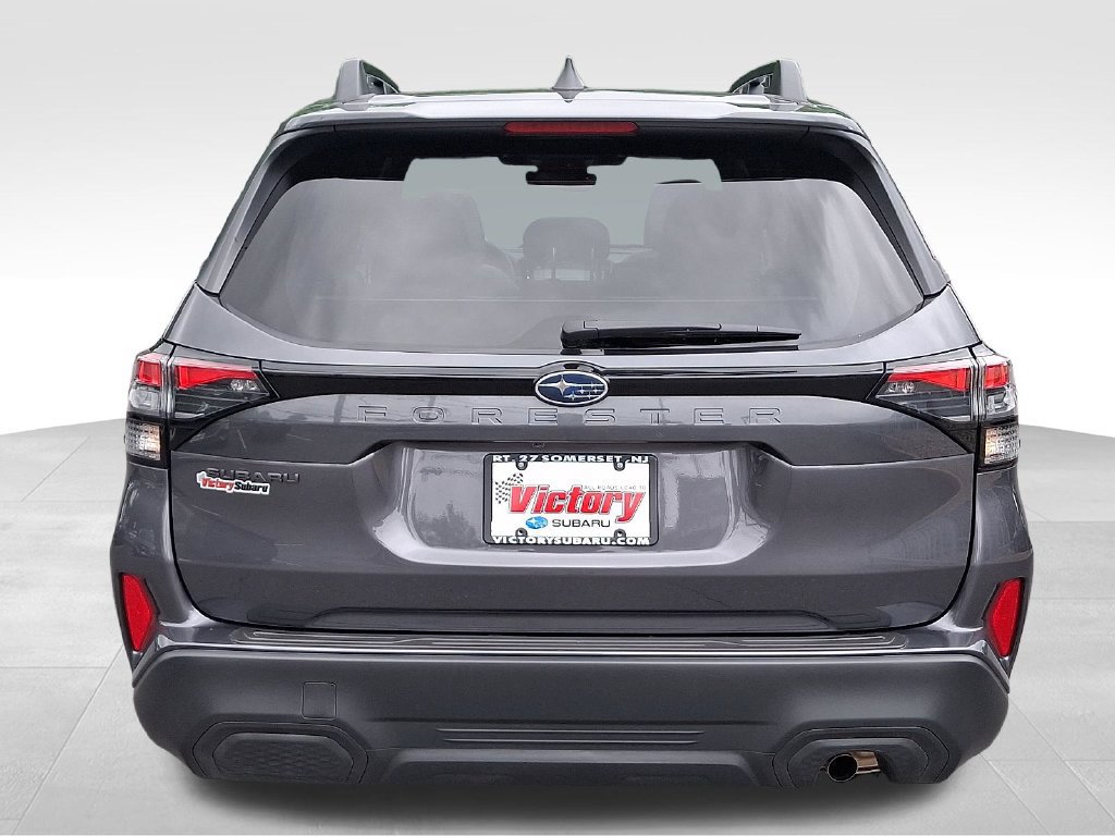 Used 2026 Subaru Forester Premium AWD/4WD image 5
