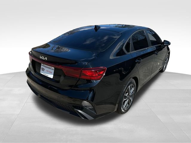 Used 2023 Kia Forte LXS w/ LXS Technology Package image 5