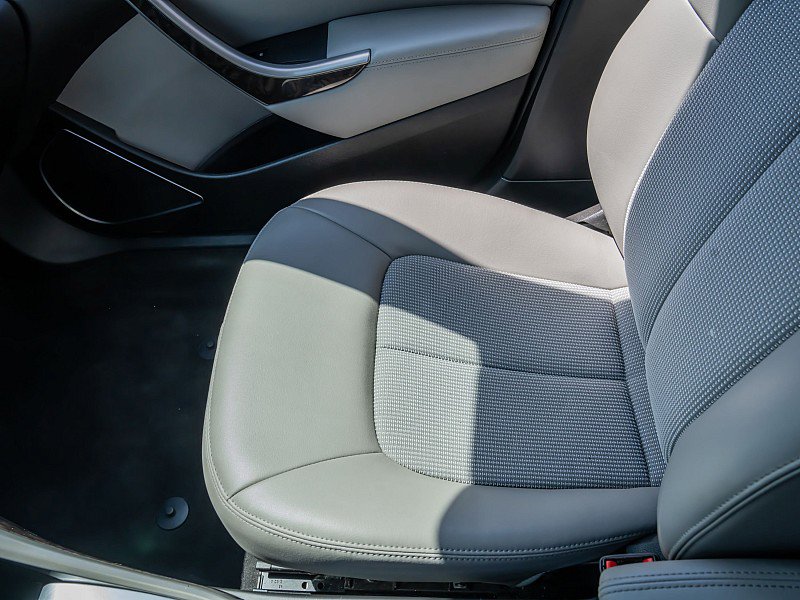 Used 2013 Buick Verano image 29