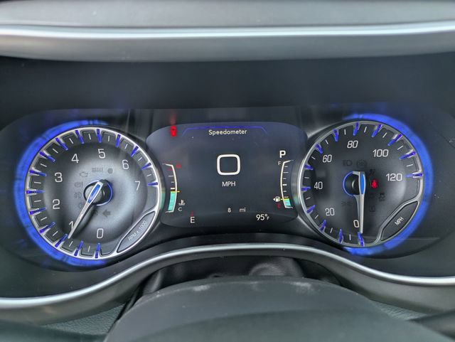 New 2025 Chrysler Pacifica Select image 18