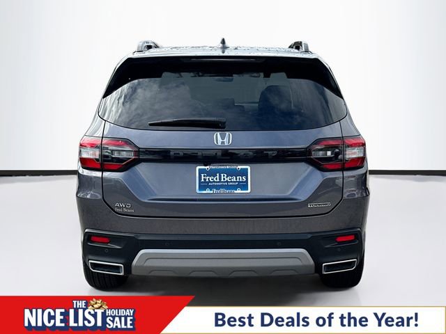 Certified 2025 Honda Pilot Touring image 6
