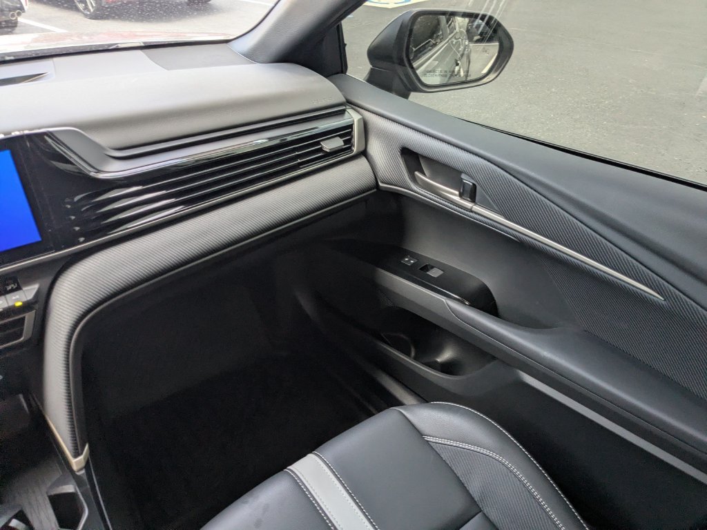 Used 2025 Toyota Camry SE w/ Multimedia Upgrade Package FWD image 16