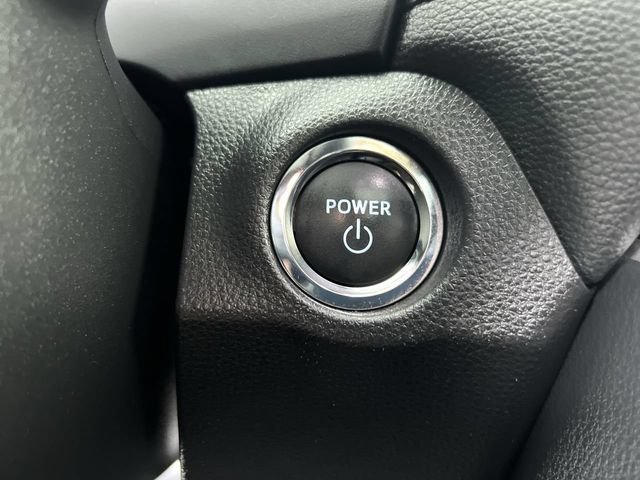 Used 2023 Toyota RAV4 XSE AWD/4WD image 17