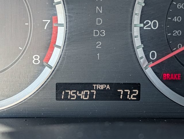 Used 2011 Honda Accord EX-L image 14