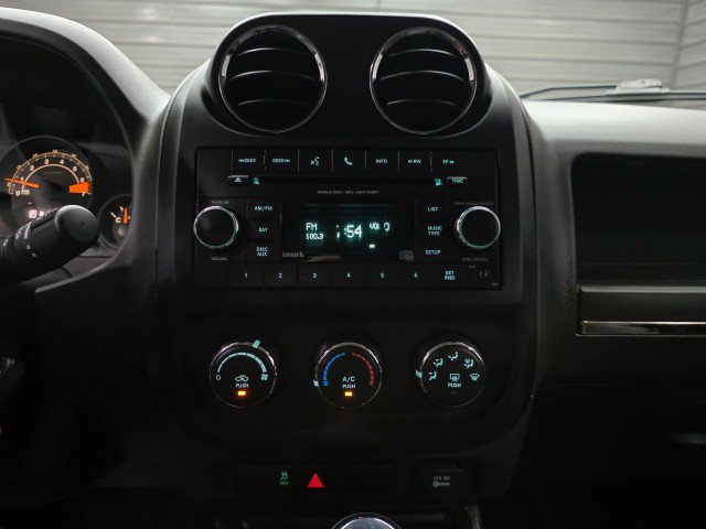 Used 2015 Jeep Patriot Sport w/ Power Value Group FWD image 23