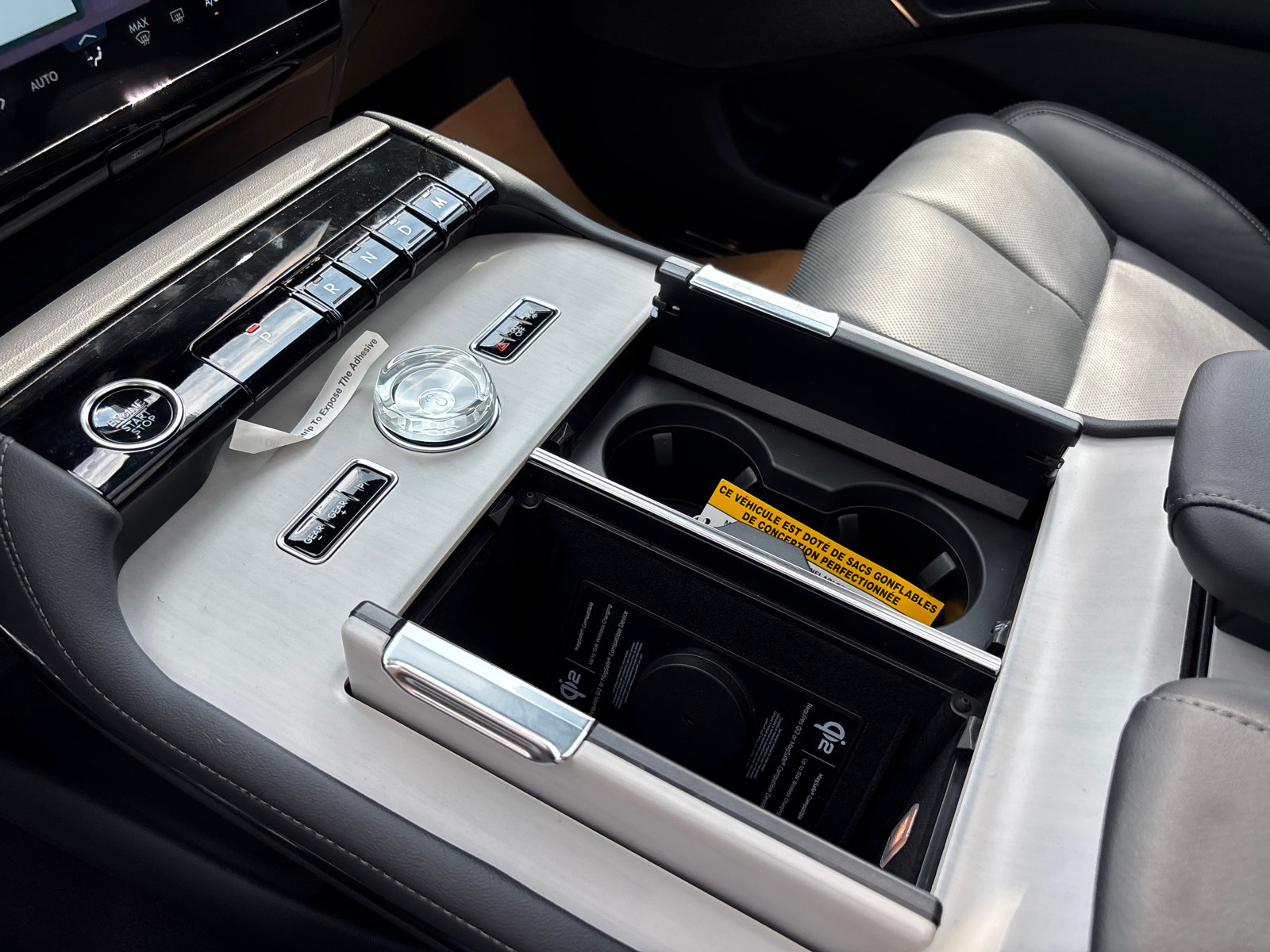 New 2027 Lincoln Navigator Reserve w/ Jet Appearance Package AWD/4WD image 23