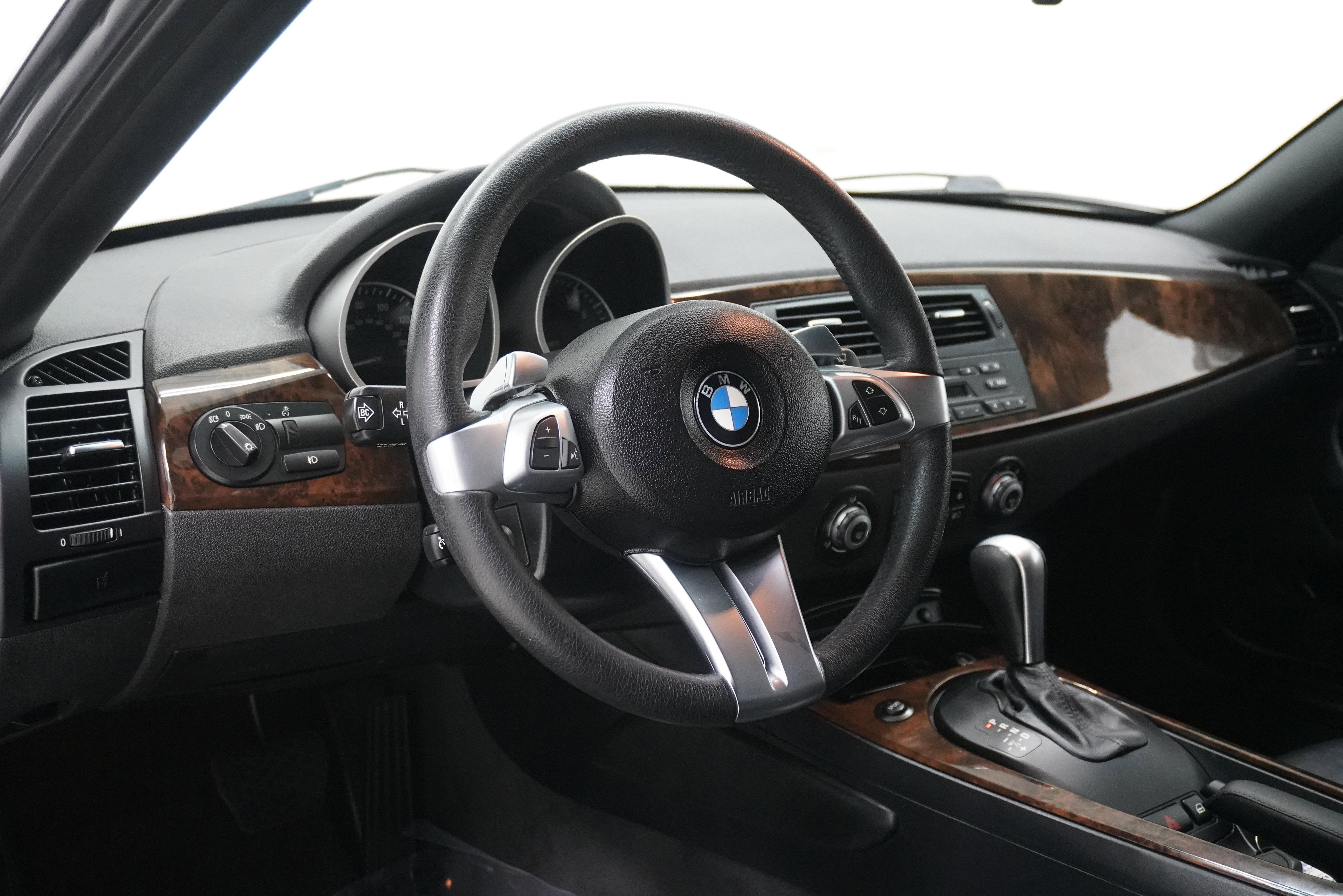 Used 2008 BMW Z4 3.0si image 12