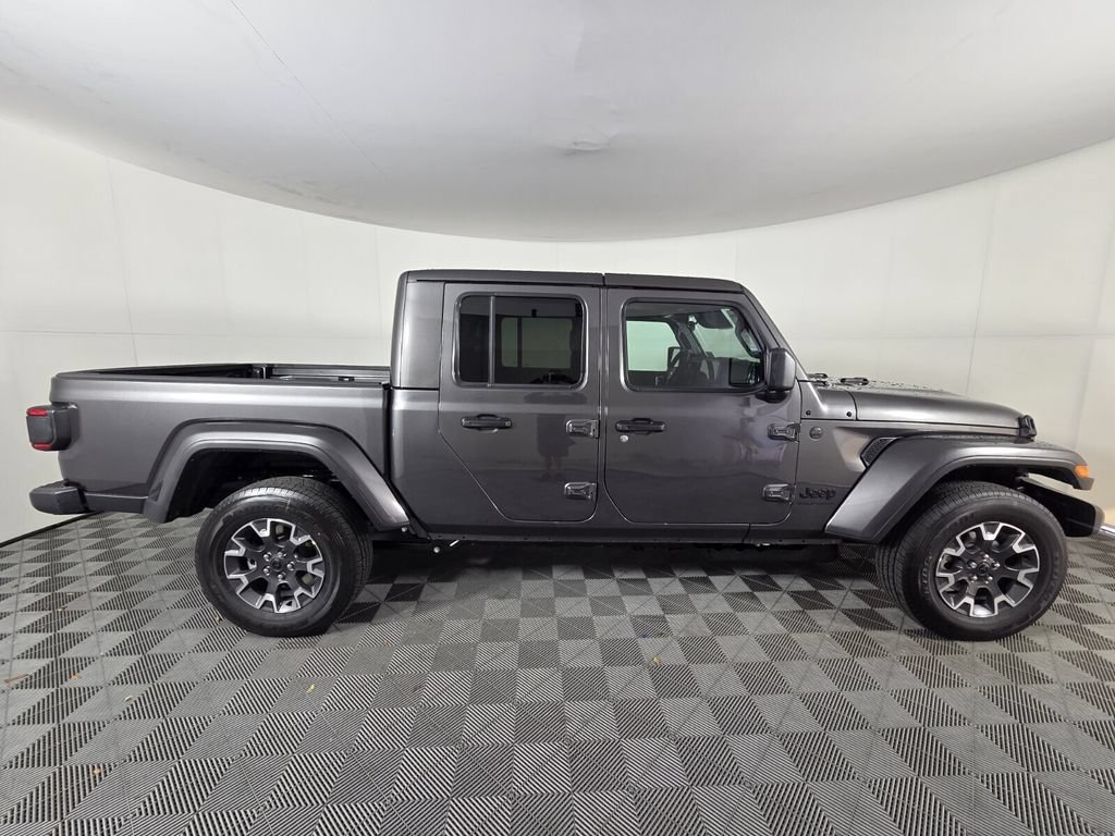 New 2026 Jeep Gladiator Sport AWD/4WD image 5