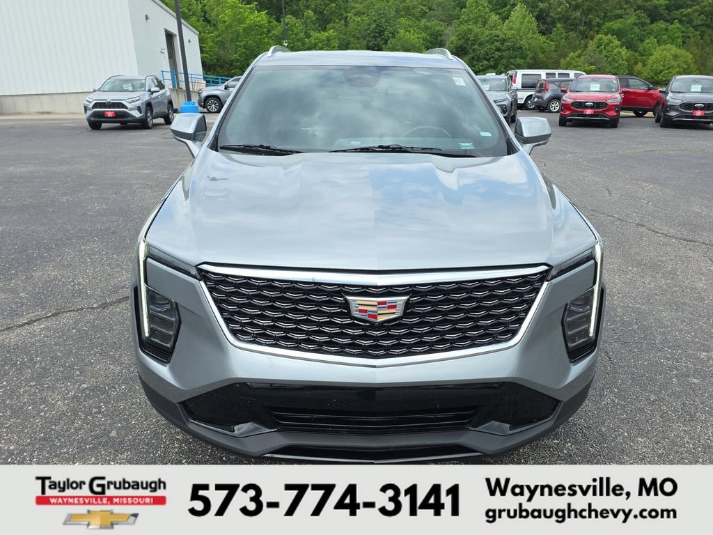 Used 2025 Cadillac XT4 Premium Luxury AWD/4WD image 3