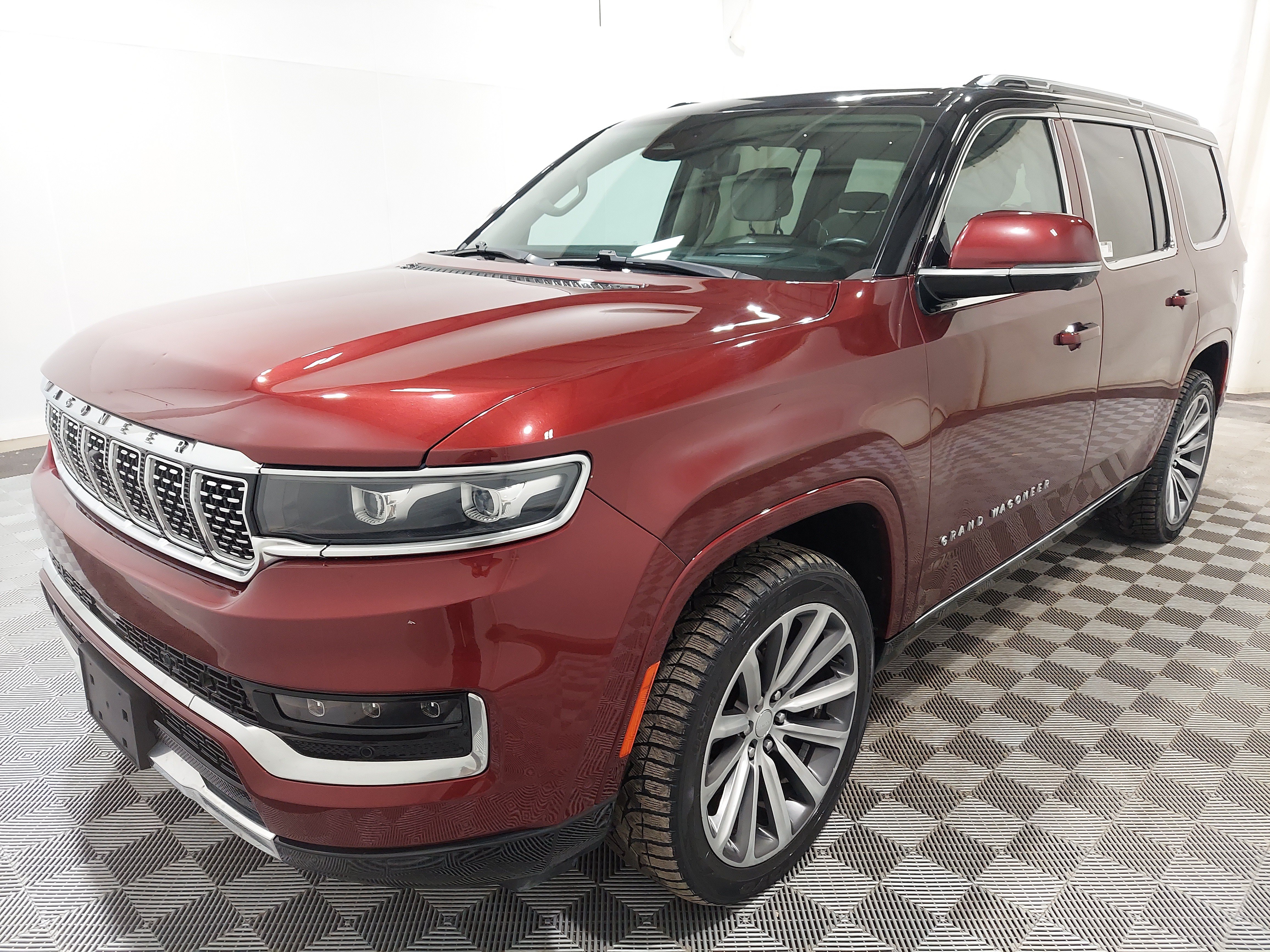 Used 2022 Jeep Grand Wagoneer Series II w/ Convenience Group III