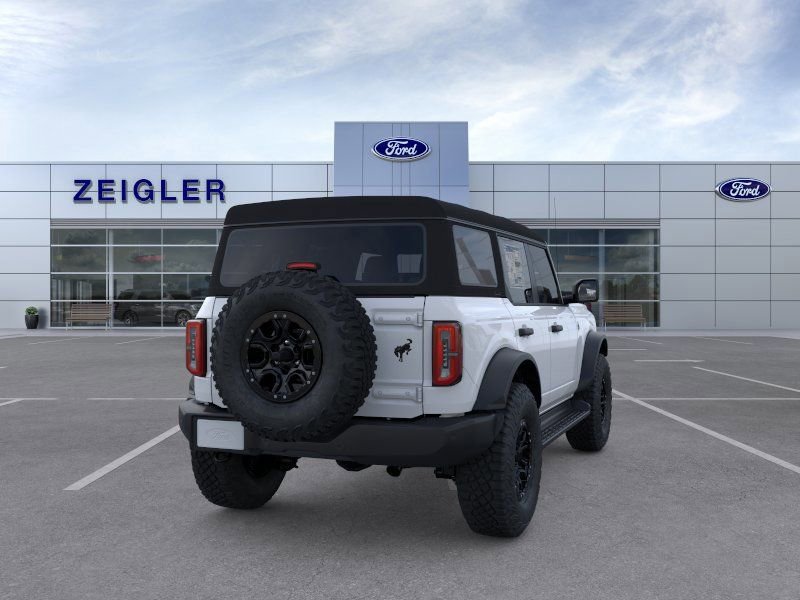 New 2026 Ford Bronco Outer Banks w/ Sasquatch Package image 8