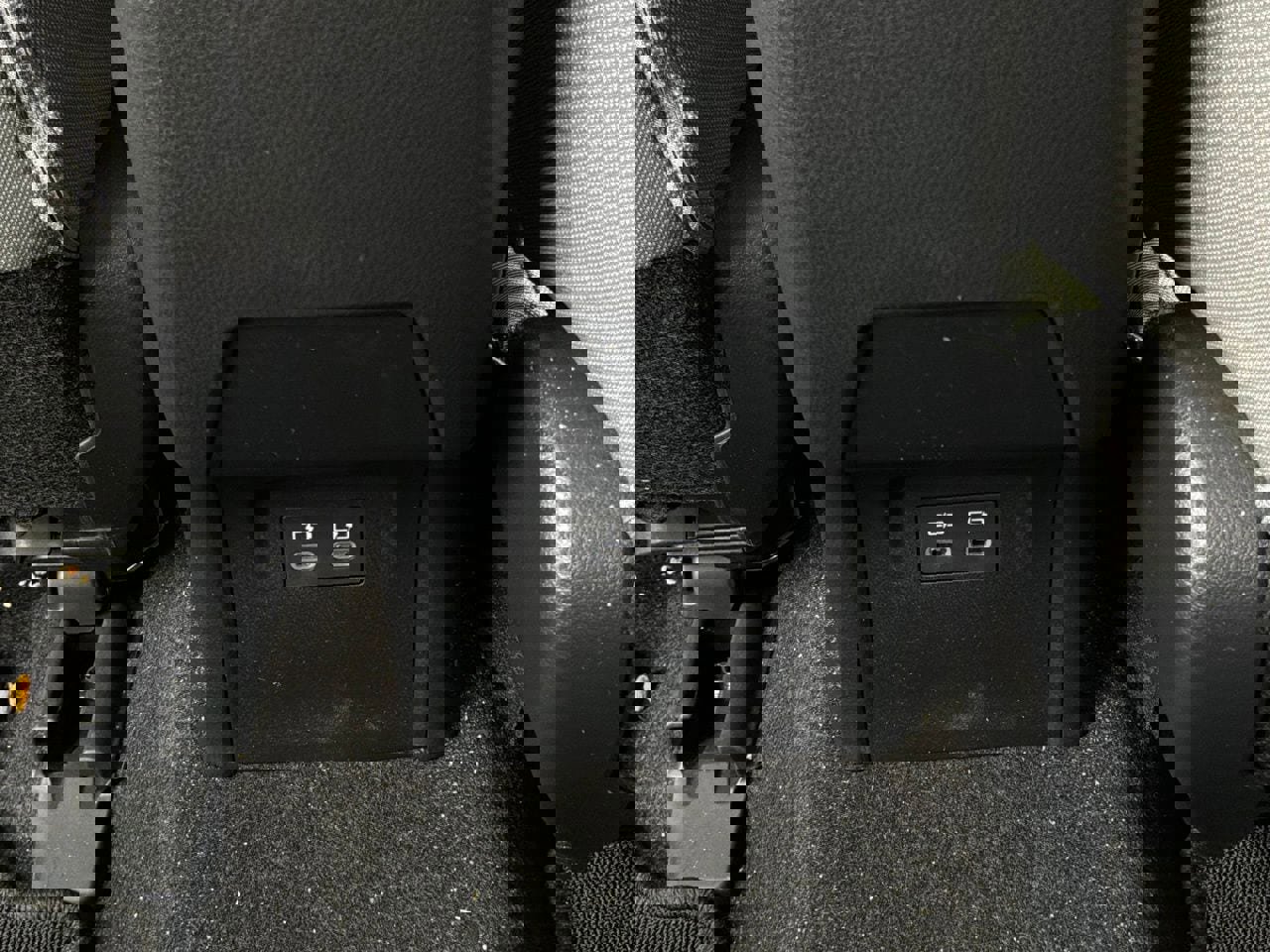 Used 2025 Toyota Prius LE image 12