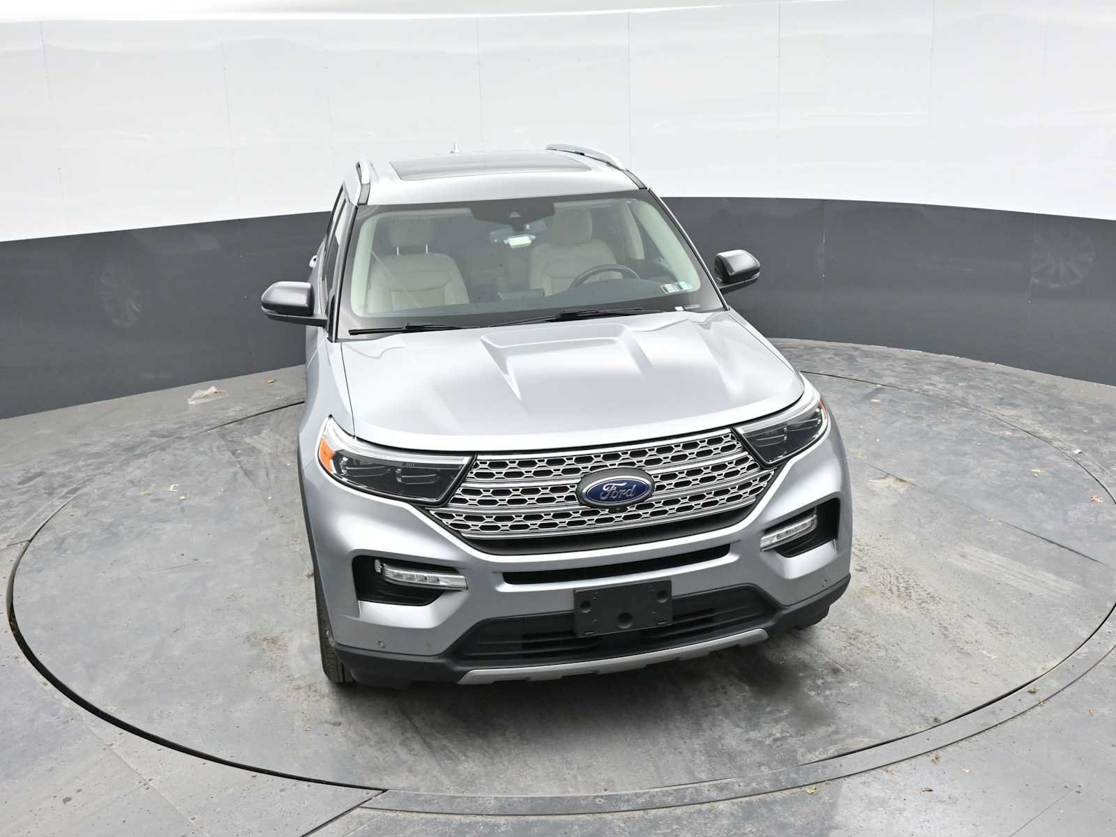 Used 2020 Ford Explorer Limited AWD/4WD image 17