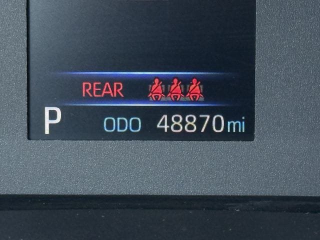 Used 2025 Toyota Corolla Cross LE FWD image 16