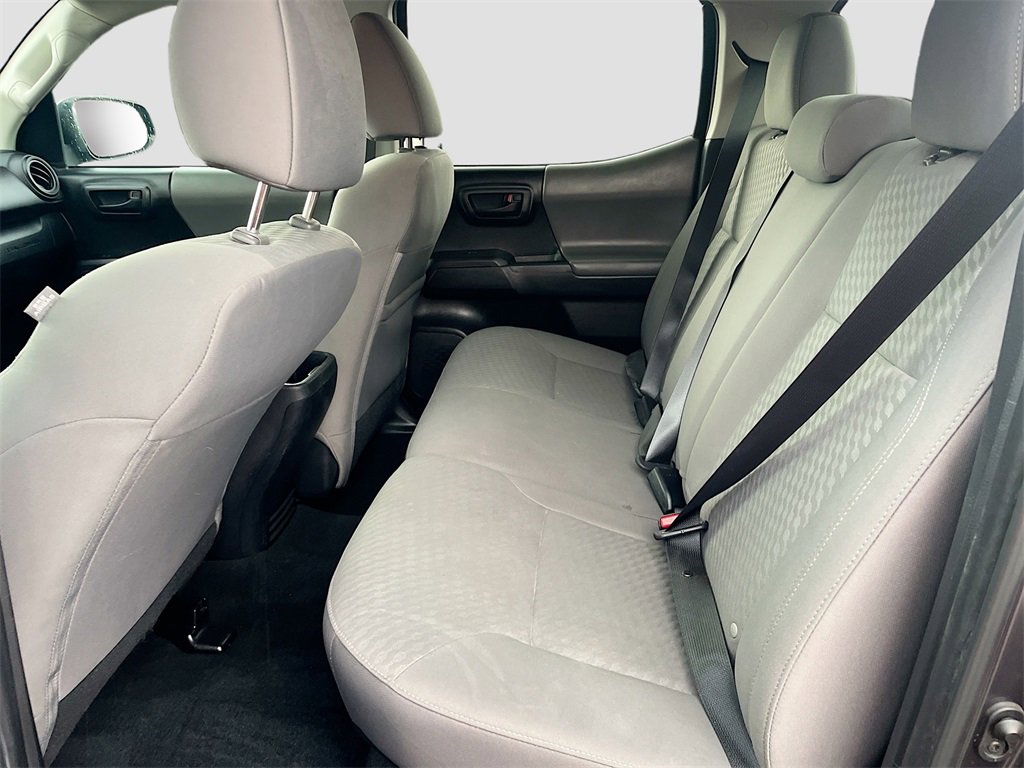 Used 2022 Toyota Tacoma SR image 23