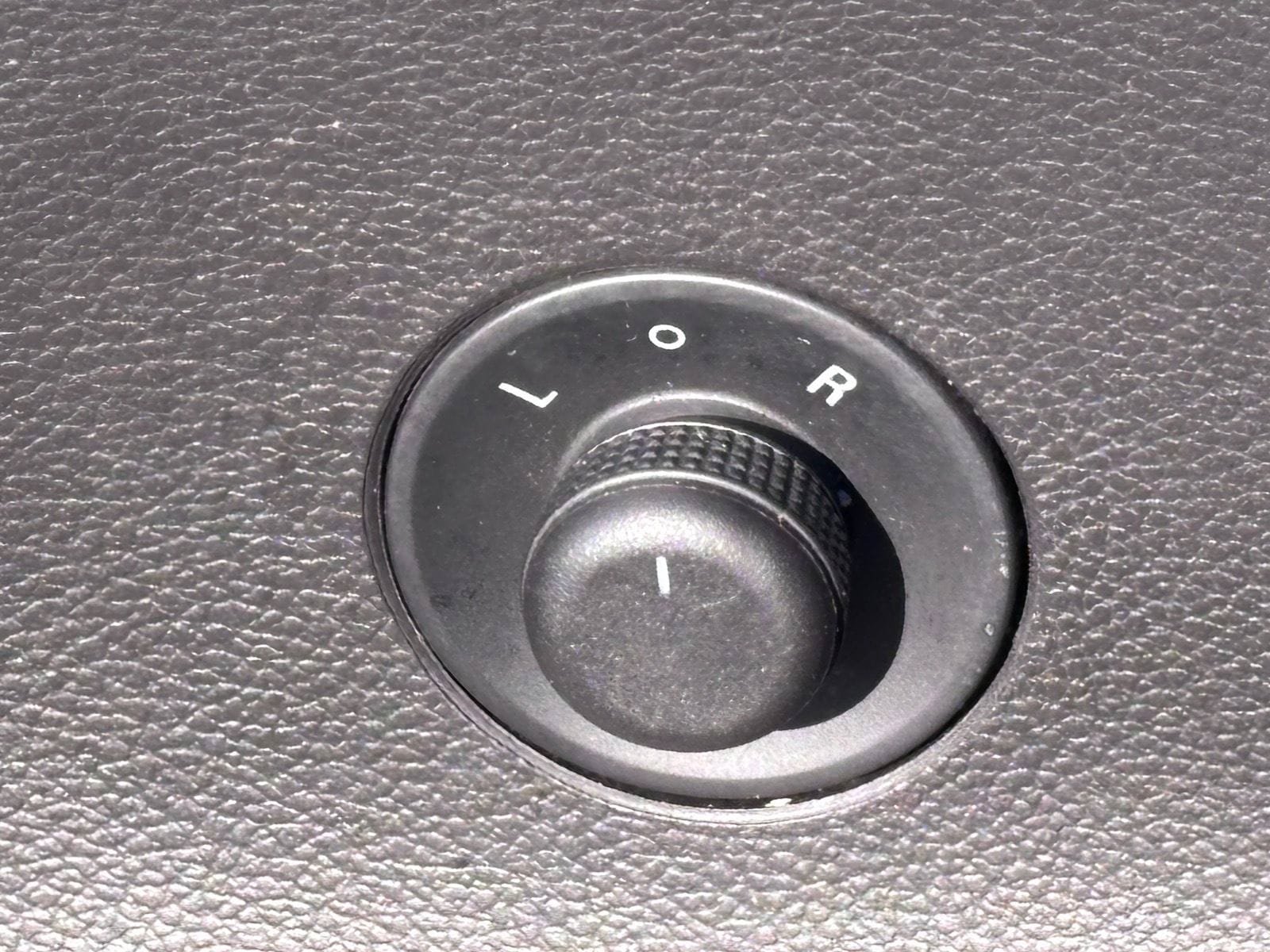 Used 2019 Buick Cascada Premium FWD image 21