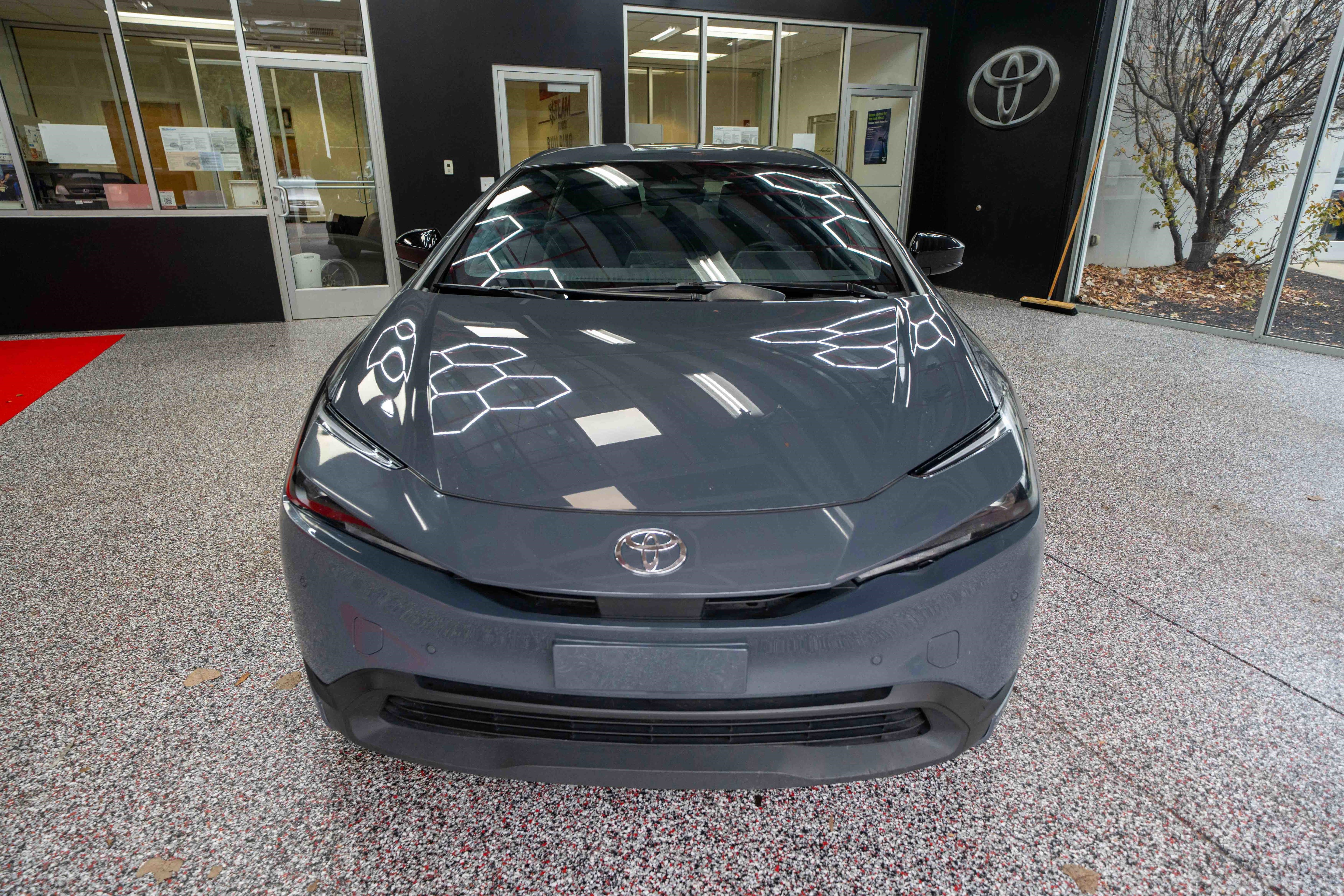 Certified 2024 Toyota Prius LE image 7