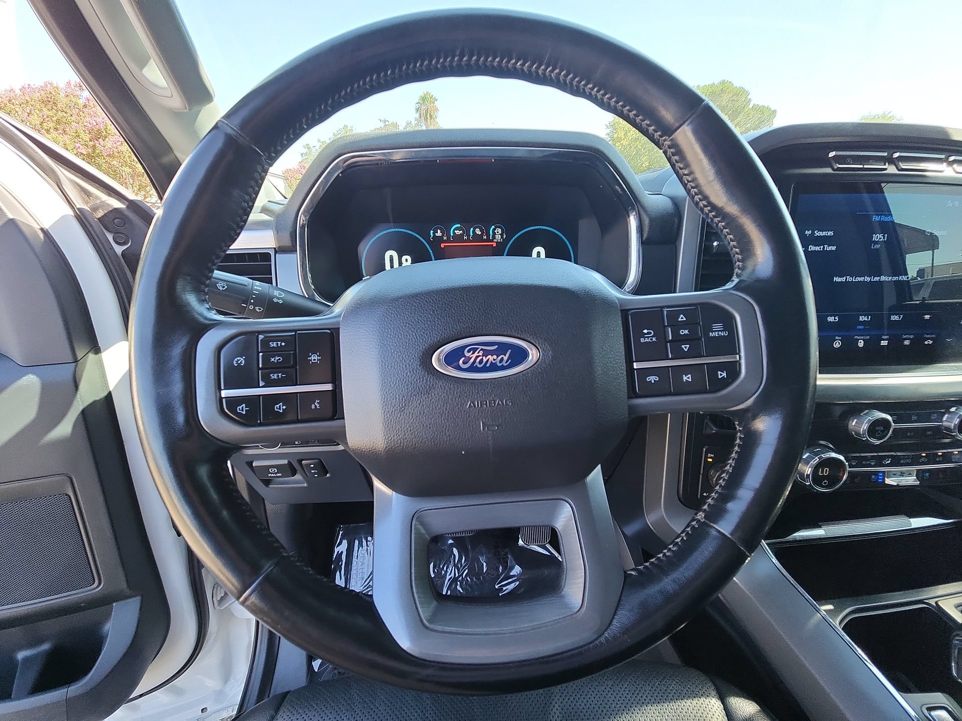 Used 2021 Ford F150 Lariat AWD/4WD image 11
