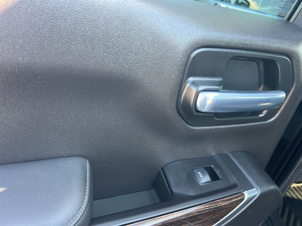 Used 2021 GMC Sierra 1500 SLE w/ X31 Off-Road Package image 37