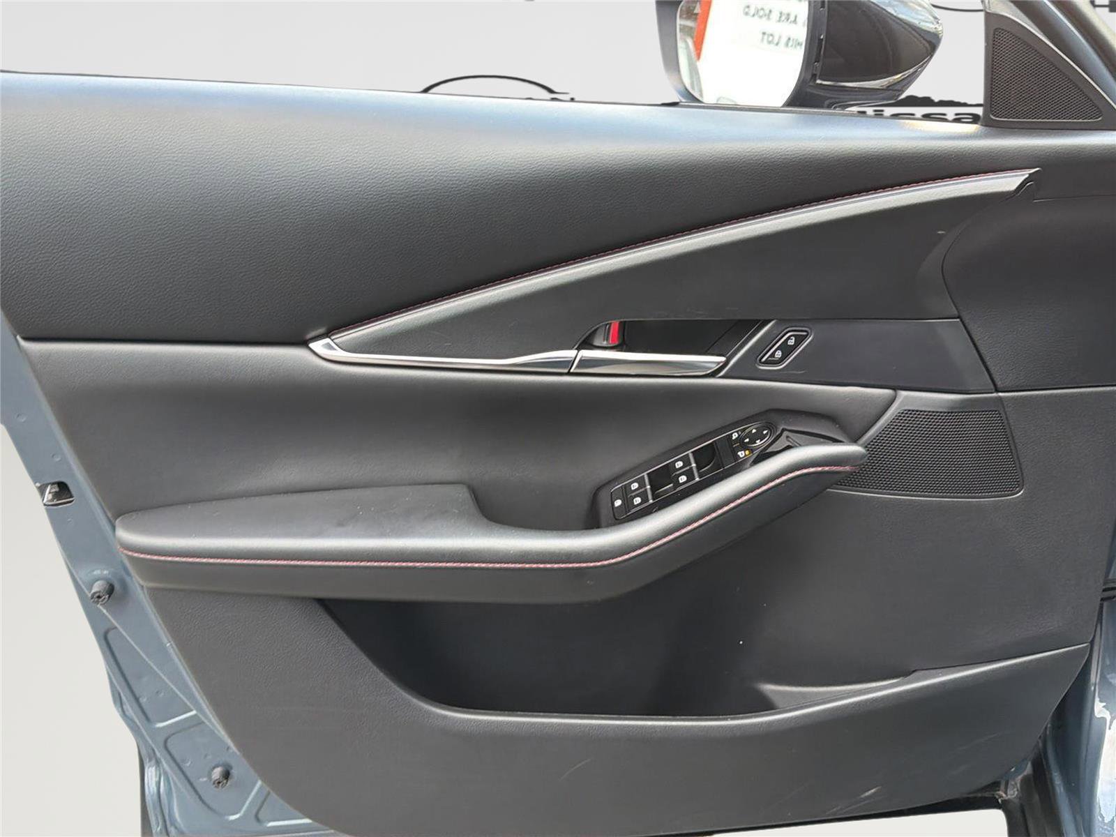 Used 2024 MAZDA CX-30 AWD 2.5 S w/ Preferred Package image 7