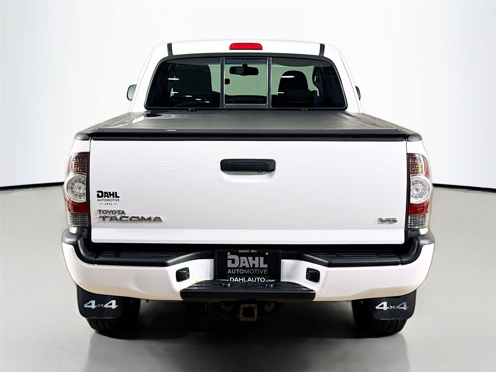 Used 2011 Toyota Tacoma 4x4 Access Cab V6 w/ TRD Sport Pkg image 12