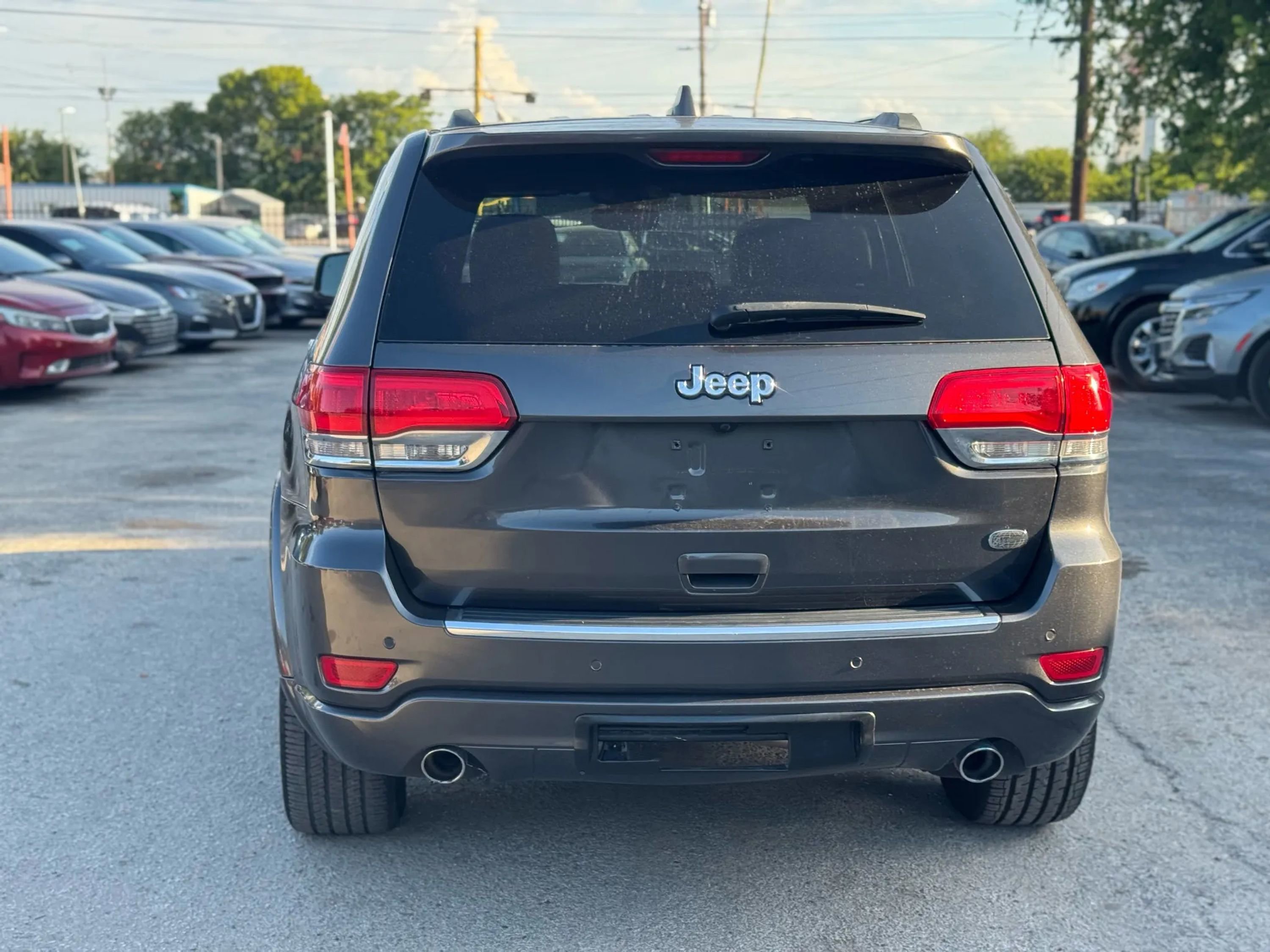 Used 2019 Jeep Grand Cherokee Overland image 8