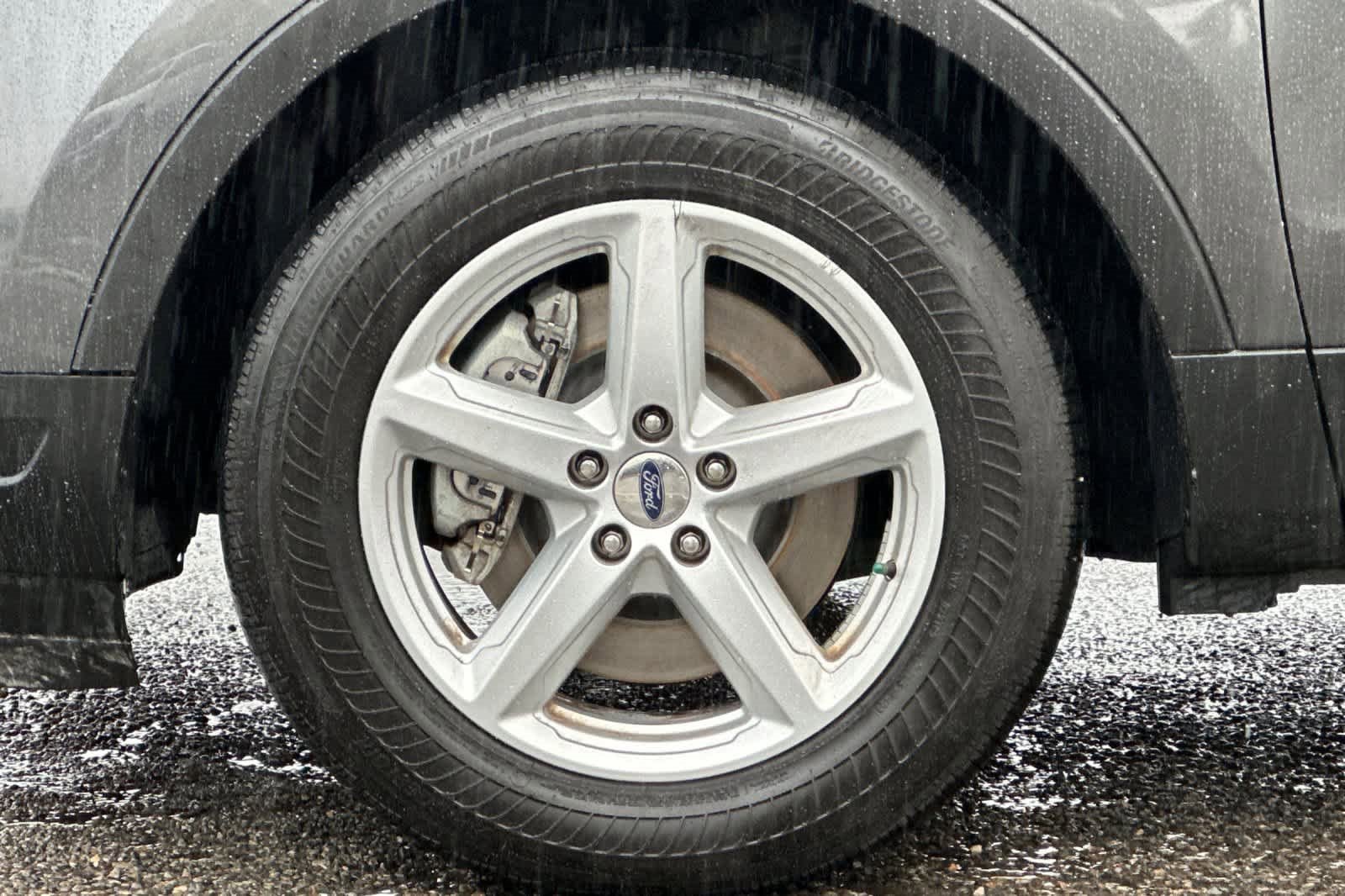 Used 2018 Ford Explorer XLT w/ Equipment Group 202A image 29