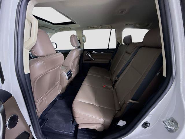 Certified 2023 Lexus GX 460 Luxury w/ Off Road Package AWD/4WD image 21