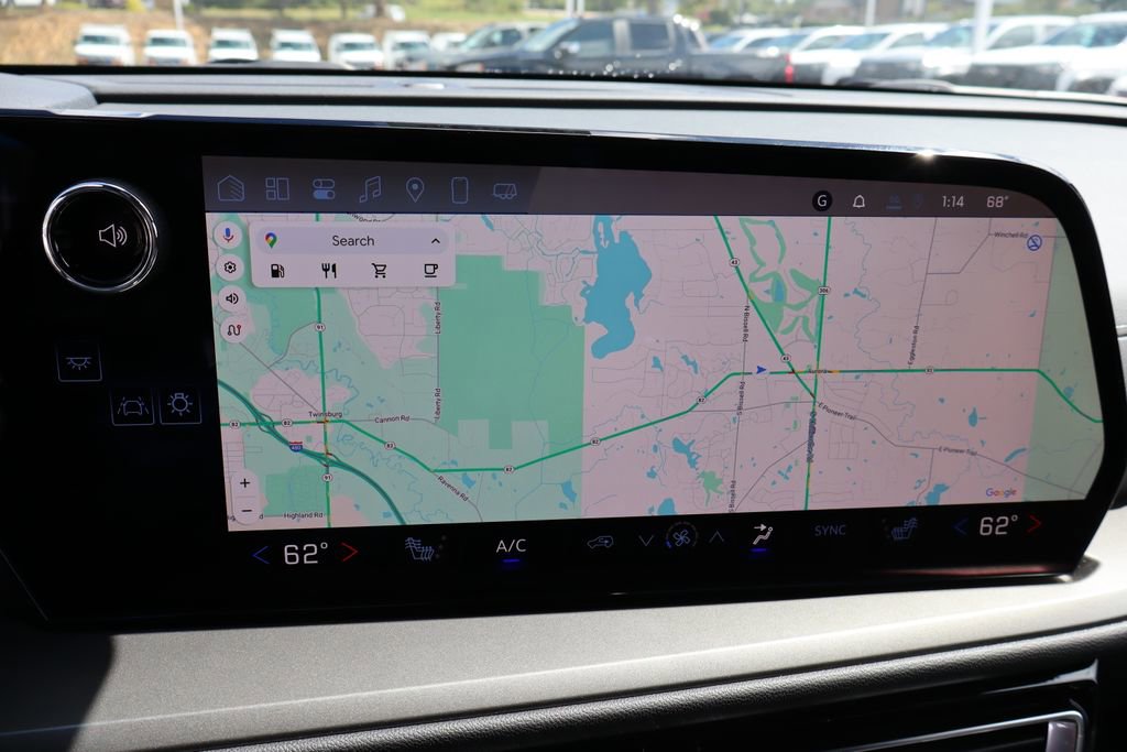 New 2025 Chevrolet Traverse LT w/ Sun and Wheel Package image 18