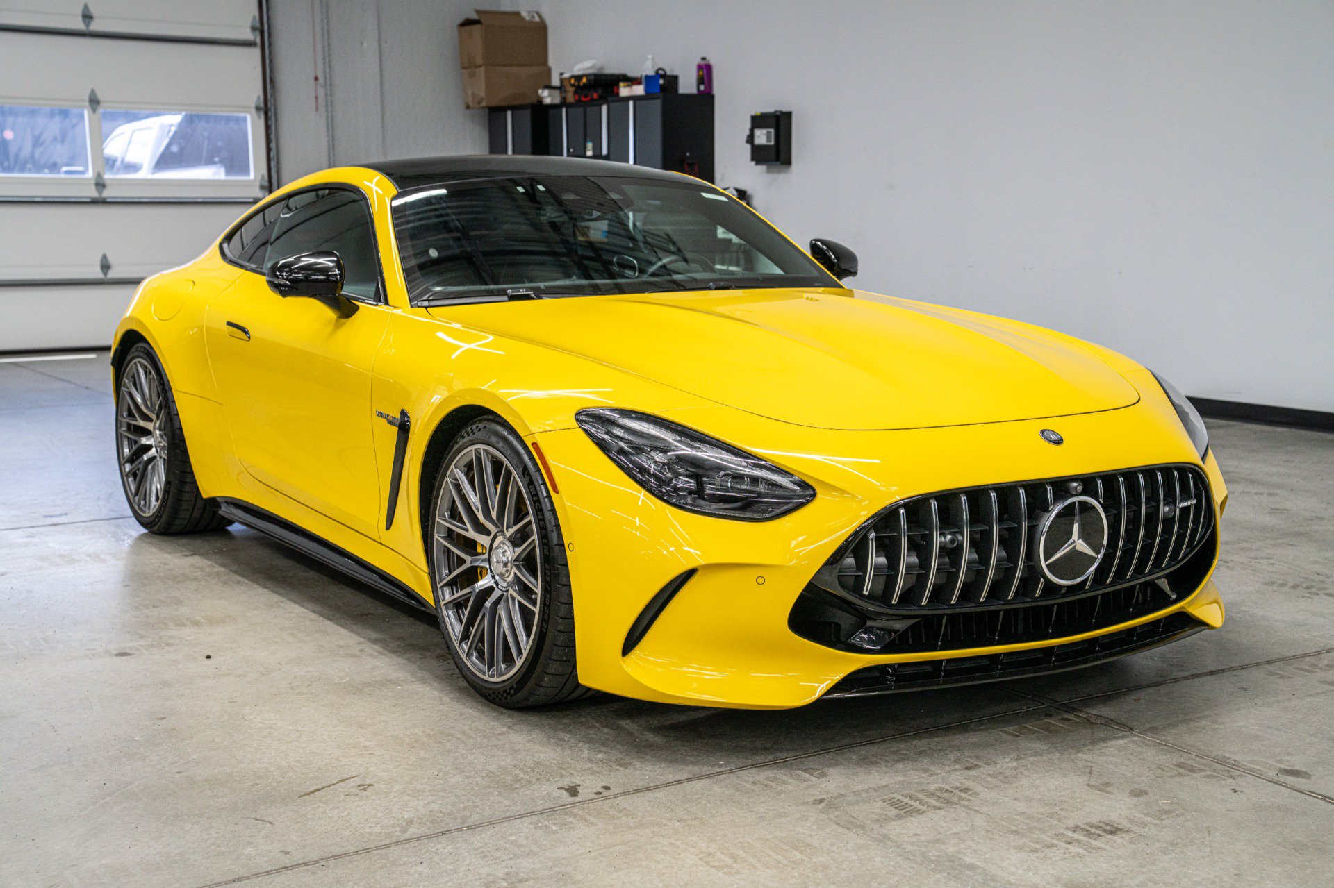 Used 2024 Mercedes-Benz AMG GT 63 image 3