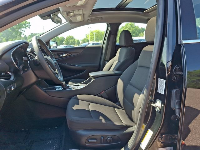 Used 2024 Chevrolet Malibu LT FWD image 15