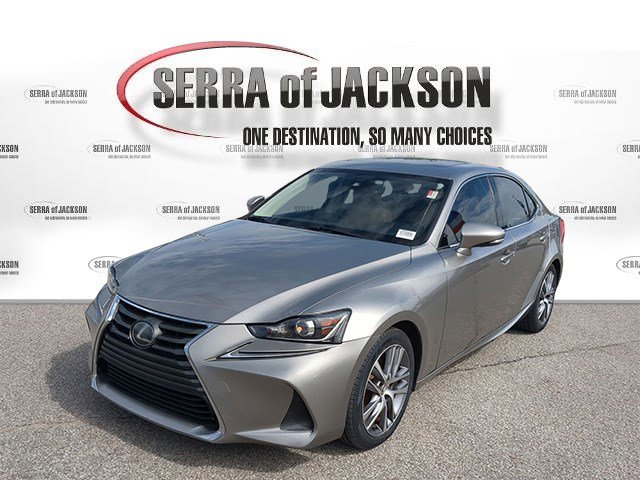 Used 2018 Lexus IS 300 w/ Accessory Package 2 RWD image 4