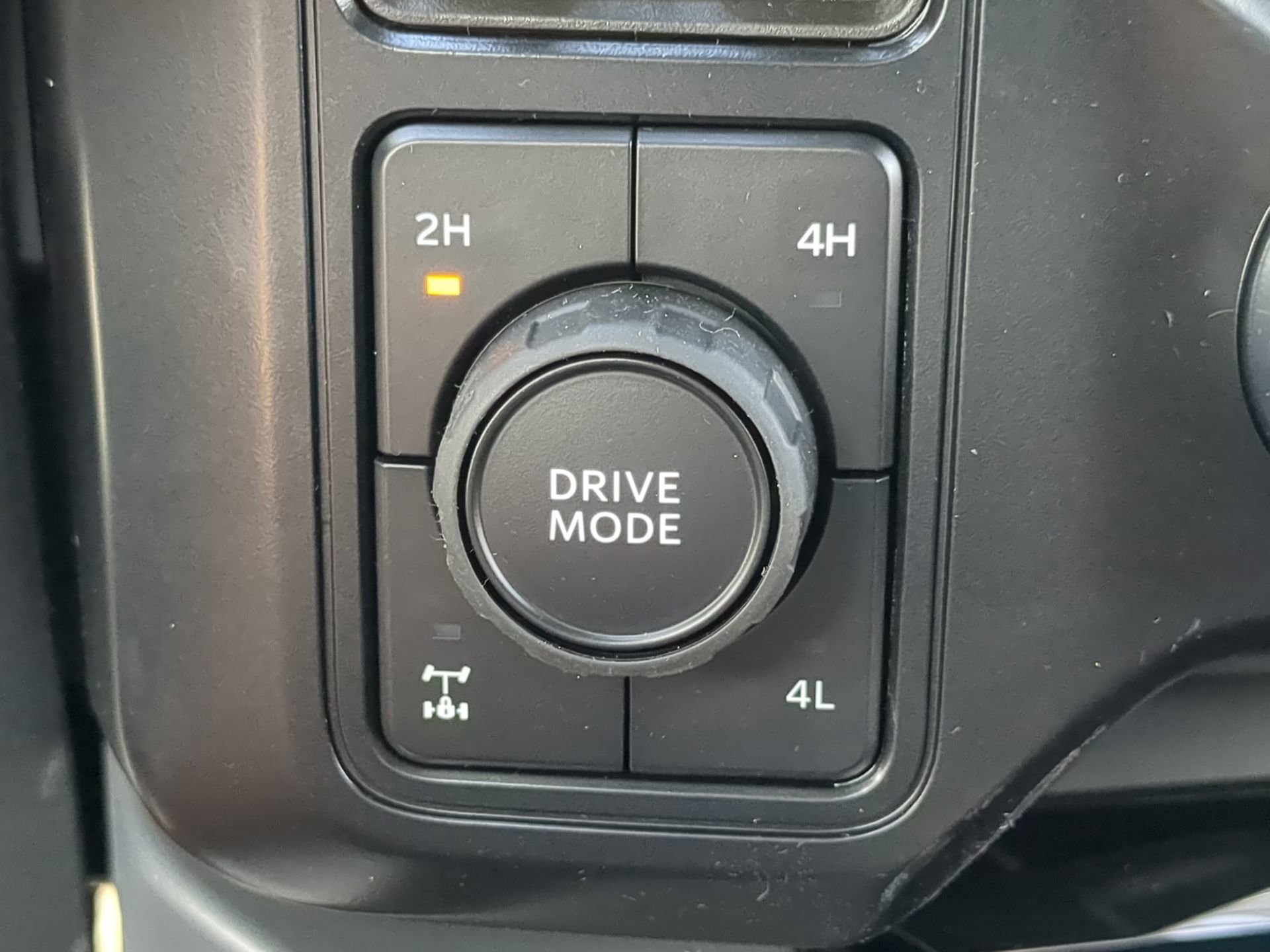 New 2026 Ford F350 Lariat w/ Black Appearance Package image 59