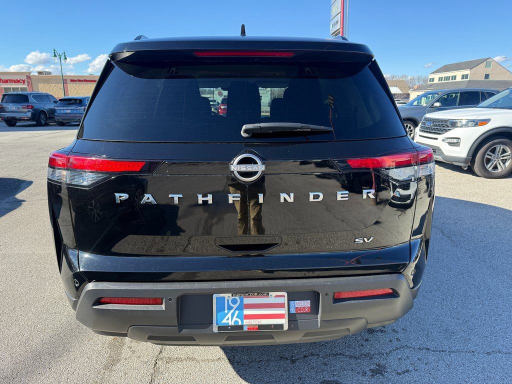 Used 2023 Nissan Pathfinder SV FWD image 17