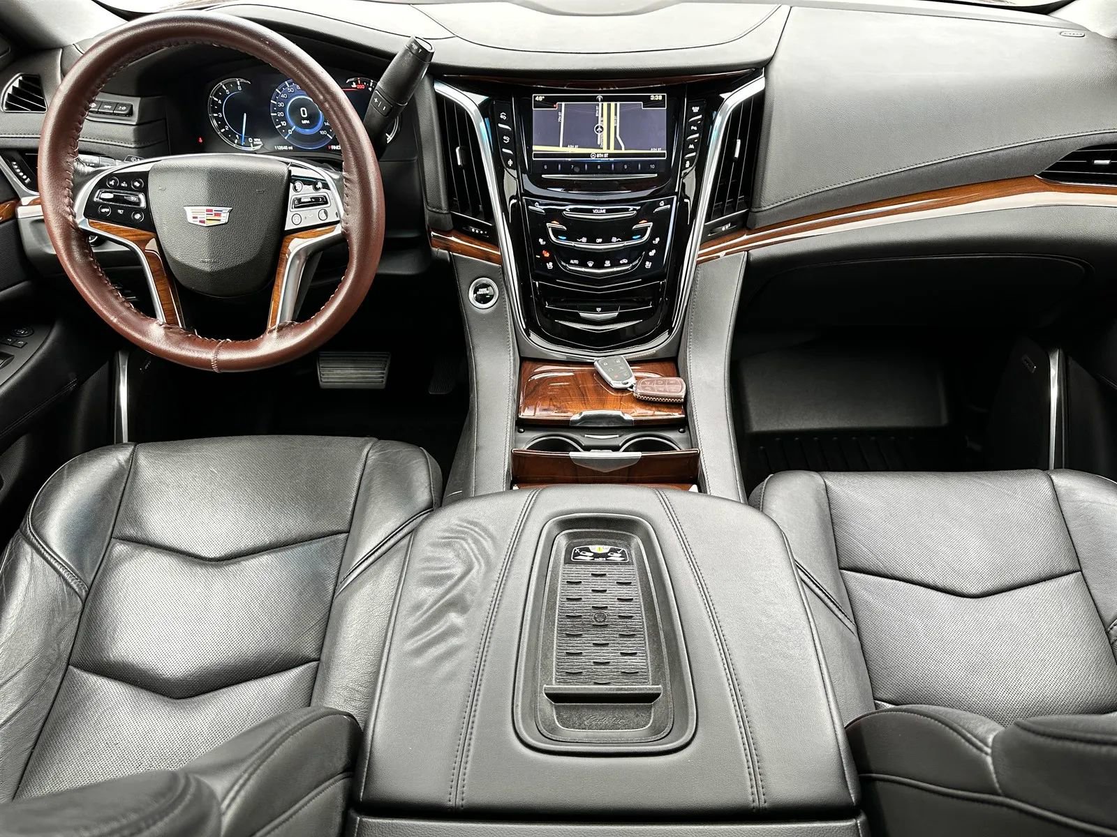 Used 2016 Cadillac Escalade ESV Premium AWD/4WD image 28