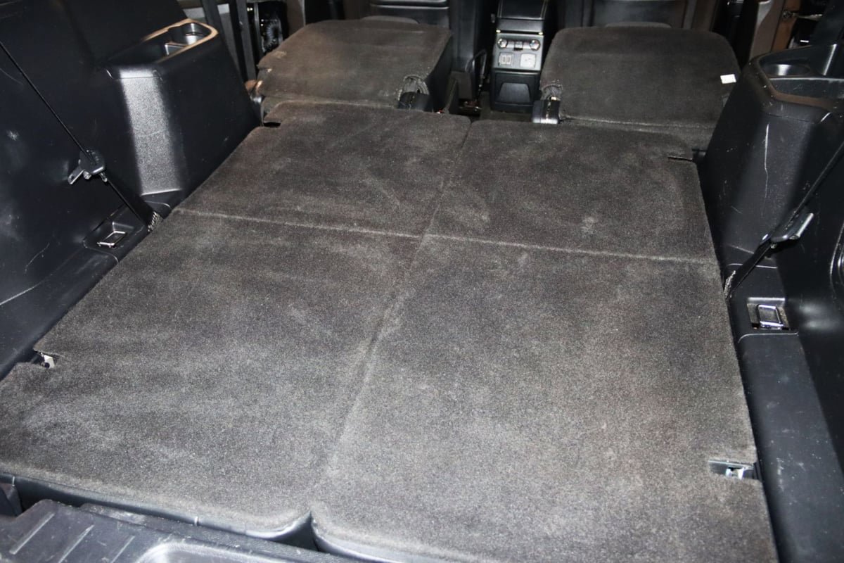 Used 2016 Ford Explorer Platinum AWD/4WD image 17