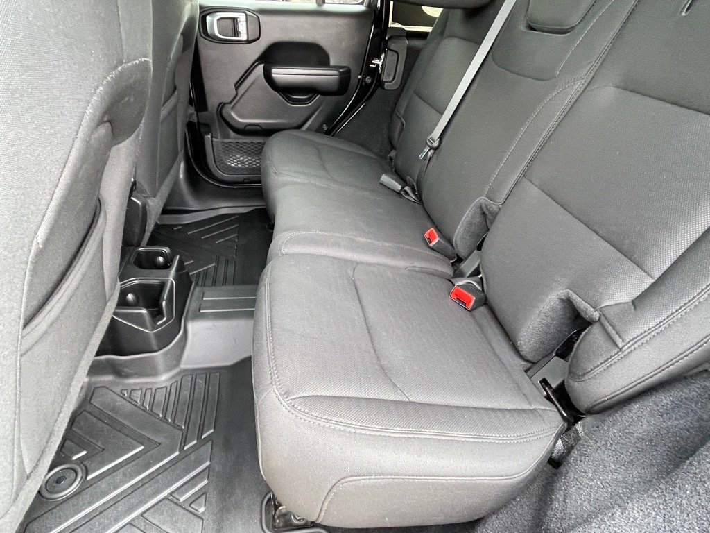 Used 2021 Jeep Wrangler Unlimited Sport image 11