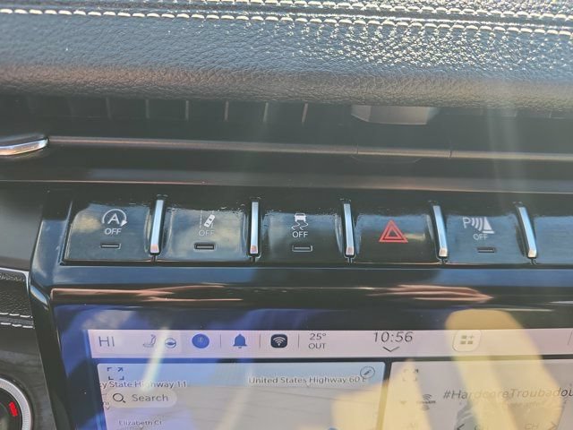 Used 2025 Jeep Grand Cherokee L Limited AWD/4WD image 37