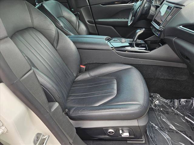 Used 2022 Maserati Levante GT AWD/4WD image 22