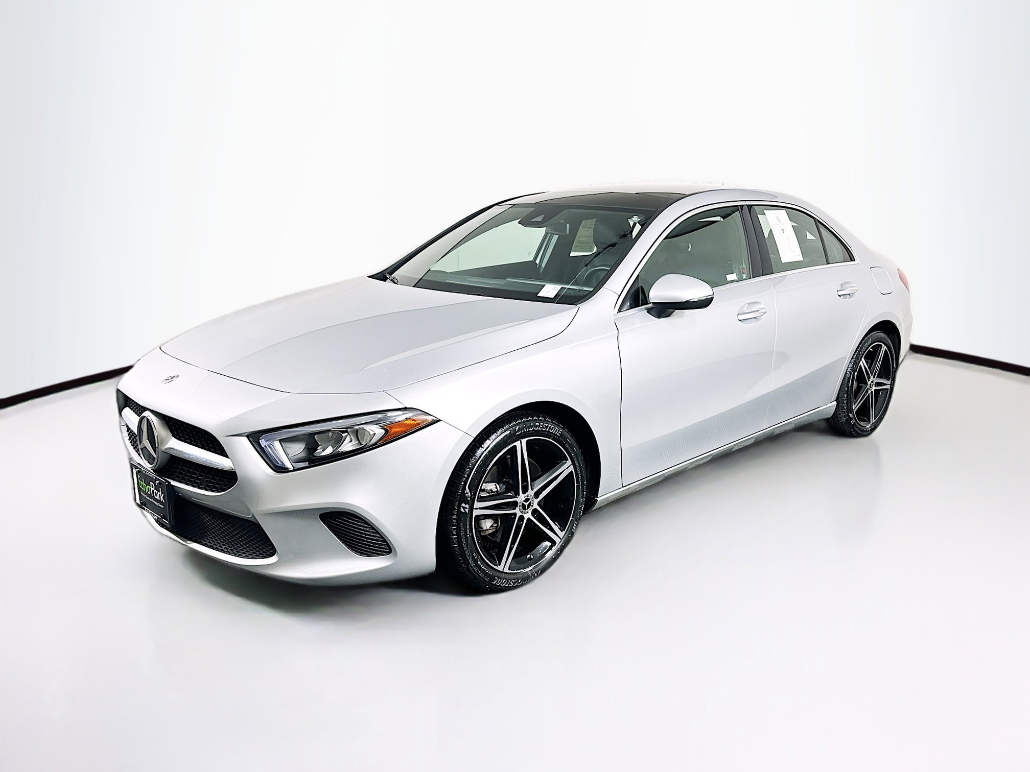 Used 2022 Mercedes-Benz A 220 4MATIC image 3