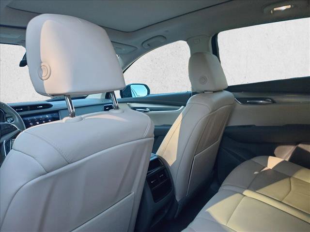Used 2021 Cadillac XT5 Premium Luxury w/ LPO, Floor Liner Package image 11