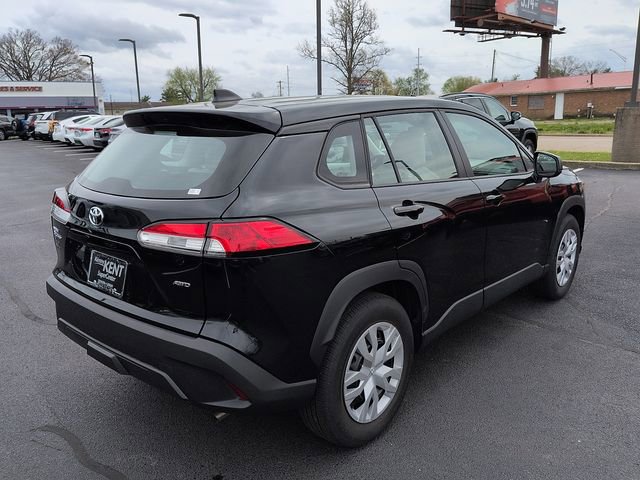 Used 2024 Toyota Corolla Cross L image 7