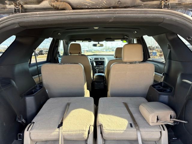 Used 2017 Ford Explorer XLT w/ Equipment Group 202A image 29