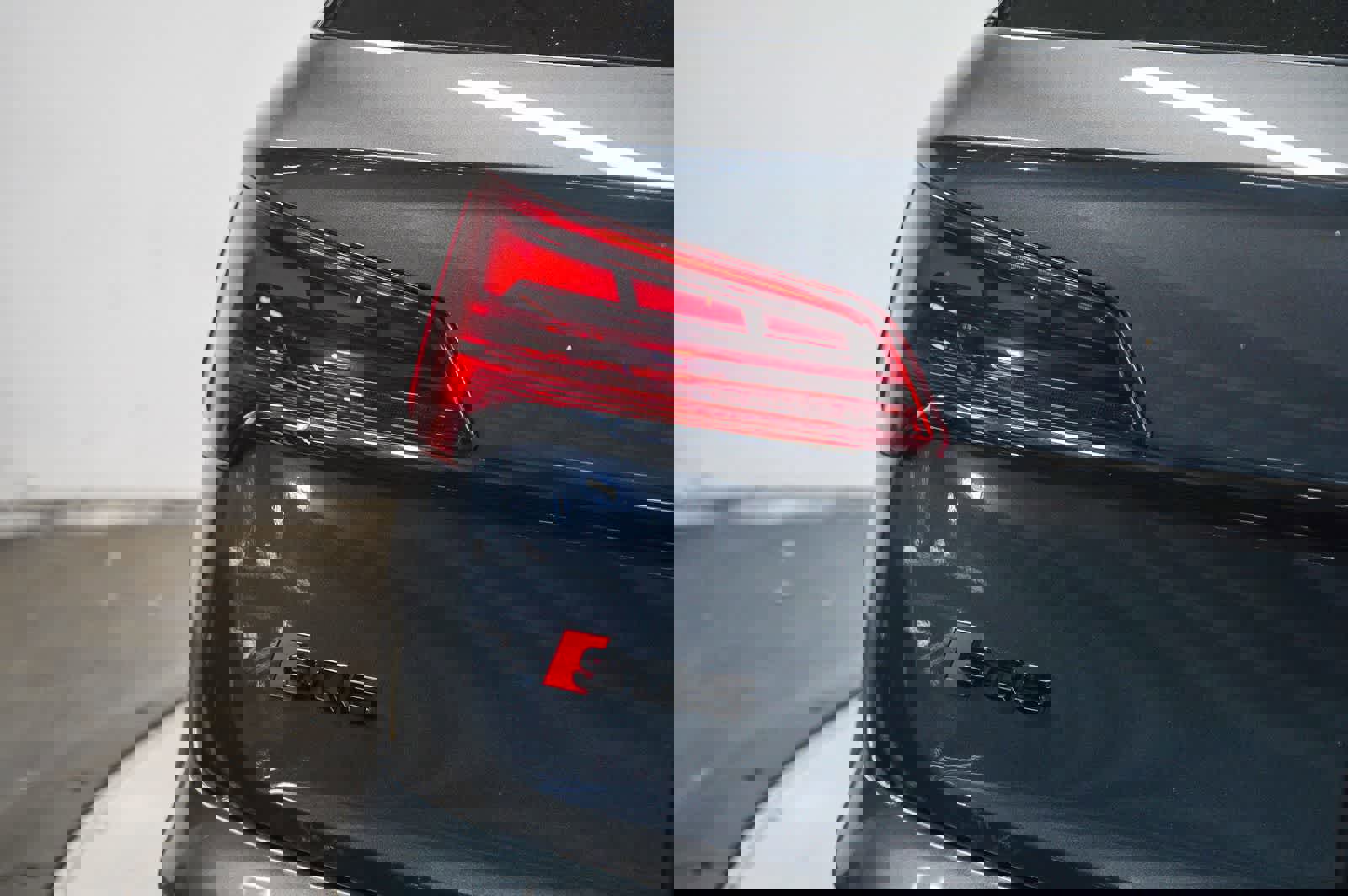 Used 2023 Audi SQ5 Premium Plus w/ Premium Plus Package image 11