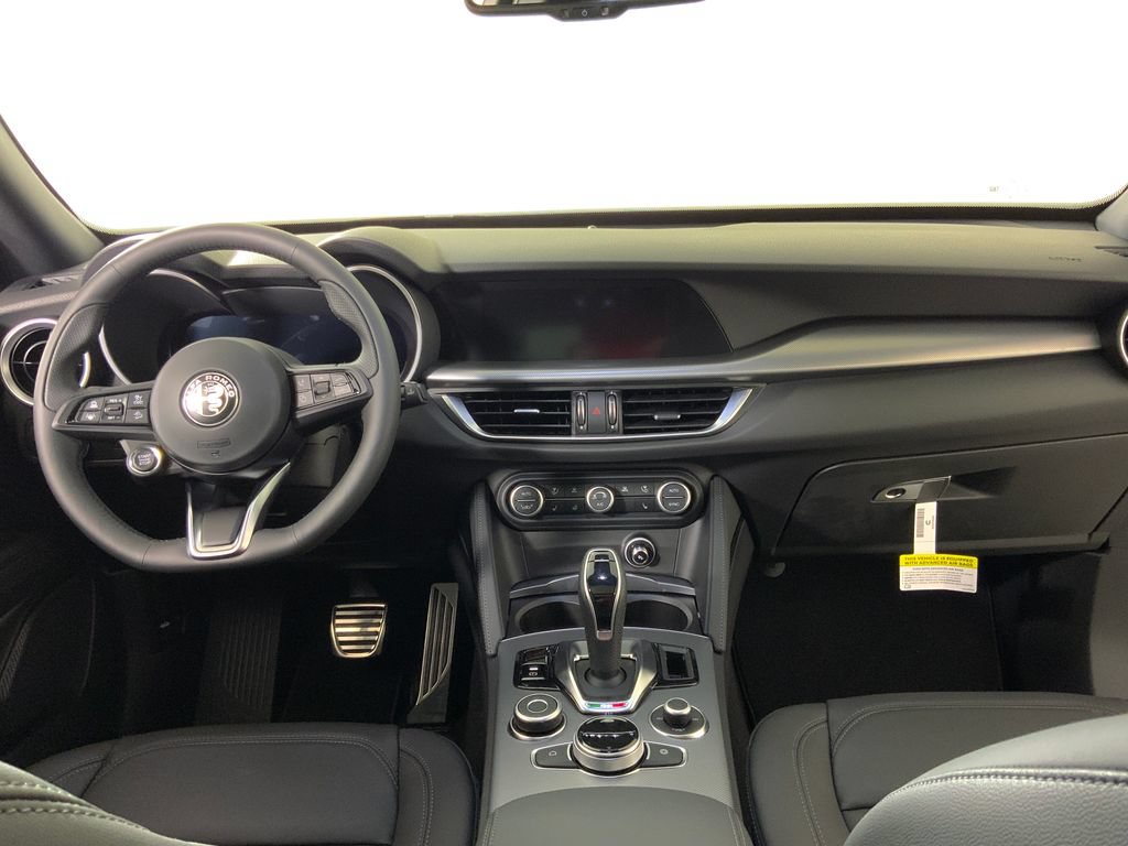 New 2026 Alfa Romeo Stelvio Sprint w/ Convenience Package AWD/4WD image 23
